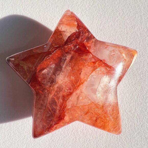 Fire Quartz Crystal Star Carving (5) - Picture 4 of 9